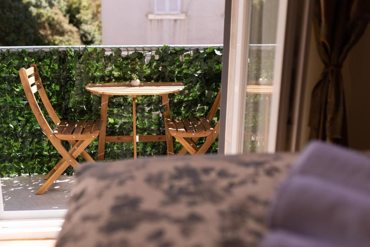 Luxury Rooms Fetivi Split Bagian luar foto